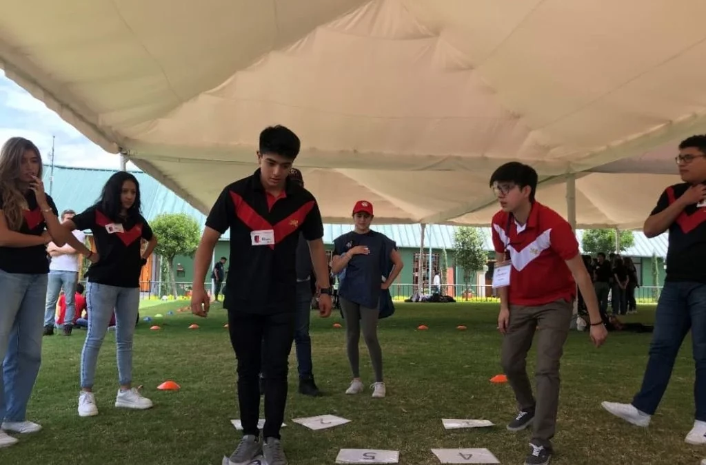 FUDELA Y Universidad San Francisco Forman Jóvenes Líderes De Cambio