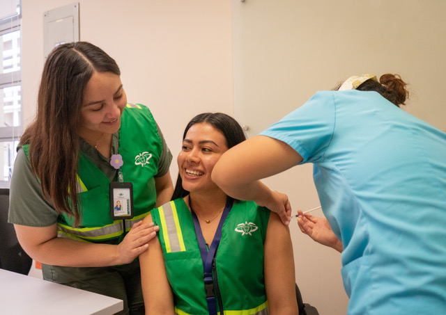 Campaña de Vacunación contra la Influenza Estacional en ECOGAL: Un Compromiso con la Salud y Seguridad