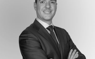 BUSTAMANTE FABARA Asesora A Royal Gold Inc. En Su Proceso De Adquisición De Sandstorm Gold Ltd.