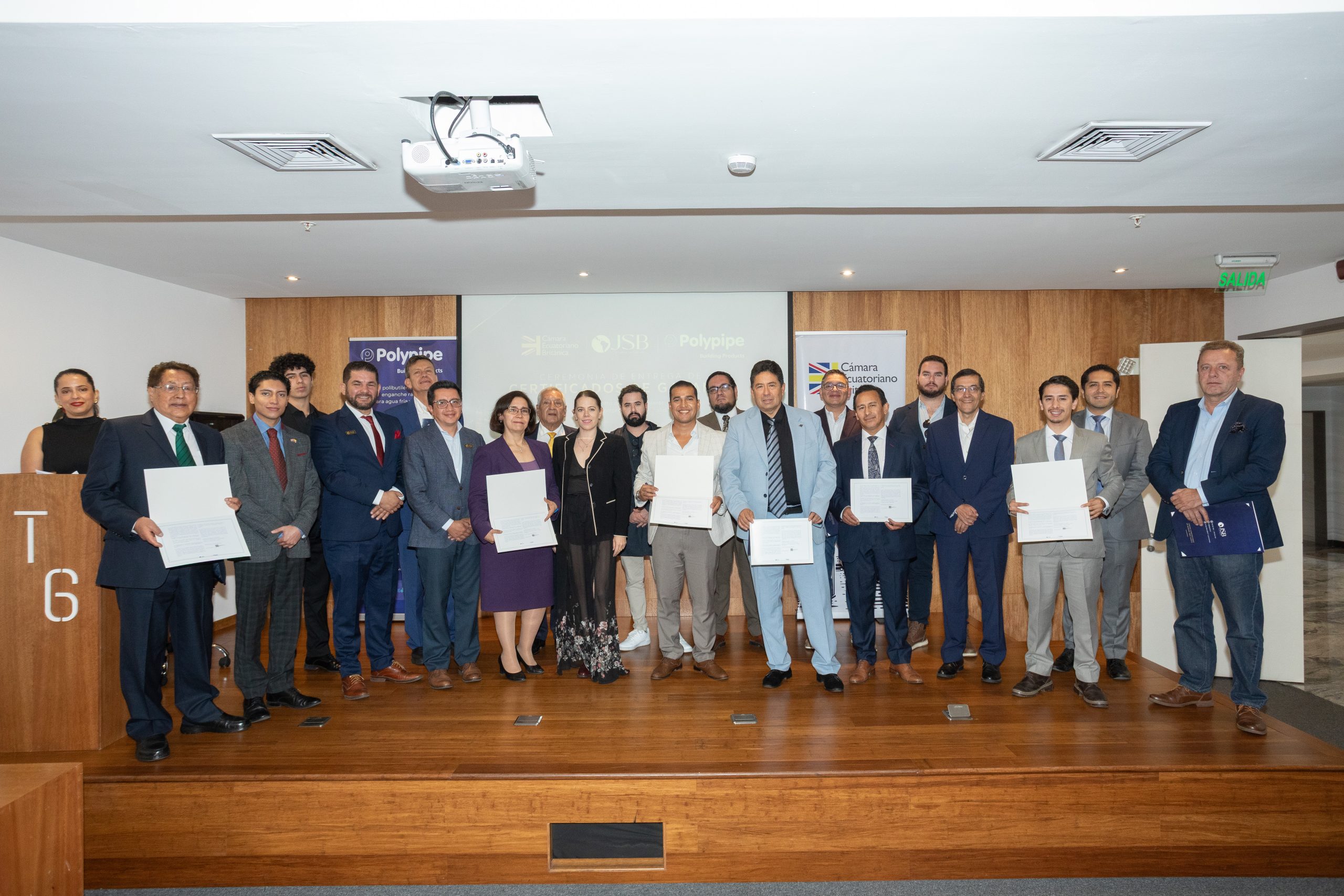 Números Asociados y Servicios